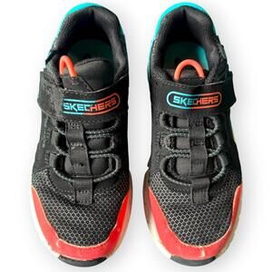 Skechers Game Kicks Air Cooled Memory‎ Foam sneakers black multicolor size 2.5y